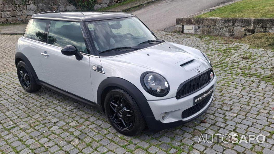 MINI Cooper de 2010