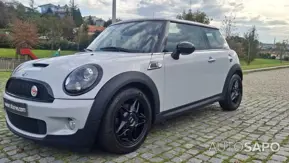 MINI Cooper de 2010