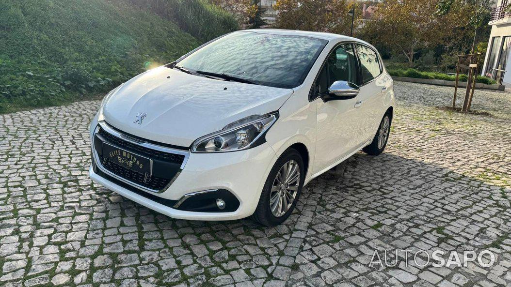 Peugeot 208 1.2 PureTech Allure de 2016