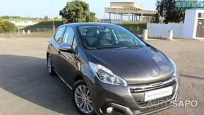 Peugeot 208 1.2 PureTech Style de 2019