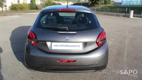 Peugeot 208 1.2 PureTech Style de 2019