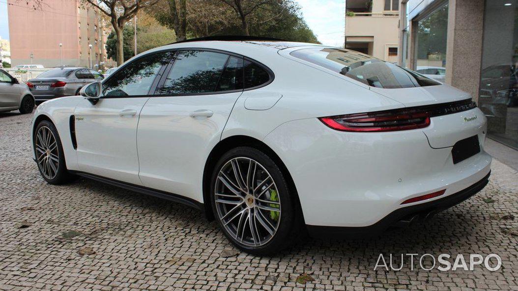 Porsche Panamera 4 E-Hybrid Executive de 2019