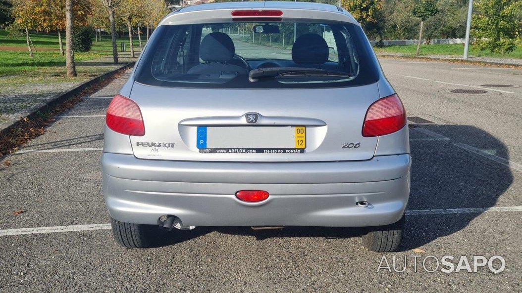 Peugeot 206 1.1 Color Line de 2000