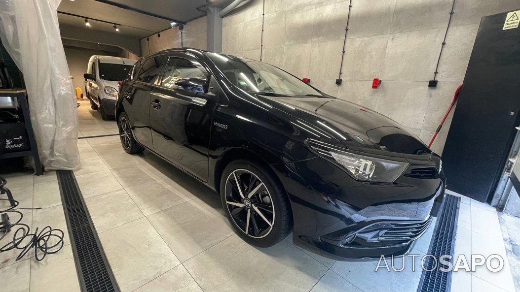 Toyota Auris 1.8 HSD Comfort+Pack Techno+Pack Sport de 2018