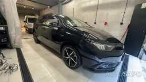 Toyota Auris 1.8 HSD Comfort+Pack Techno+Pack Sport de 2018