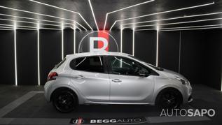 Peugeot 208 de 2016