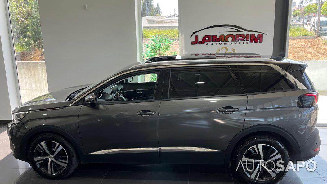 Peugeot 5008 2.0 HDi 7L Allure 142g de 2017