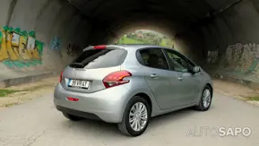 Peugeot 208 1.5 HDI Signature de 2018