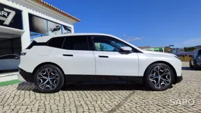 BMW iX xDrive 40 Pack Desportivo de 2022