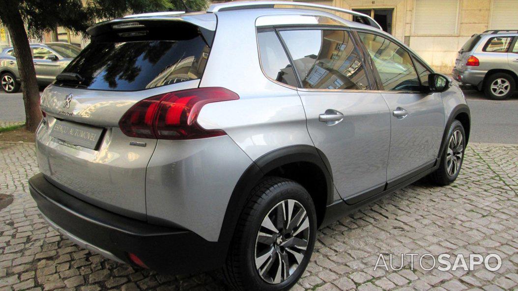 Peugeot 2008 1.2 PureTech Allure de 2017