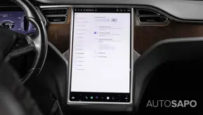 Tesla Model X 75D de 2017