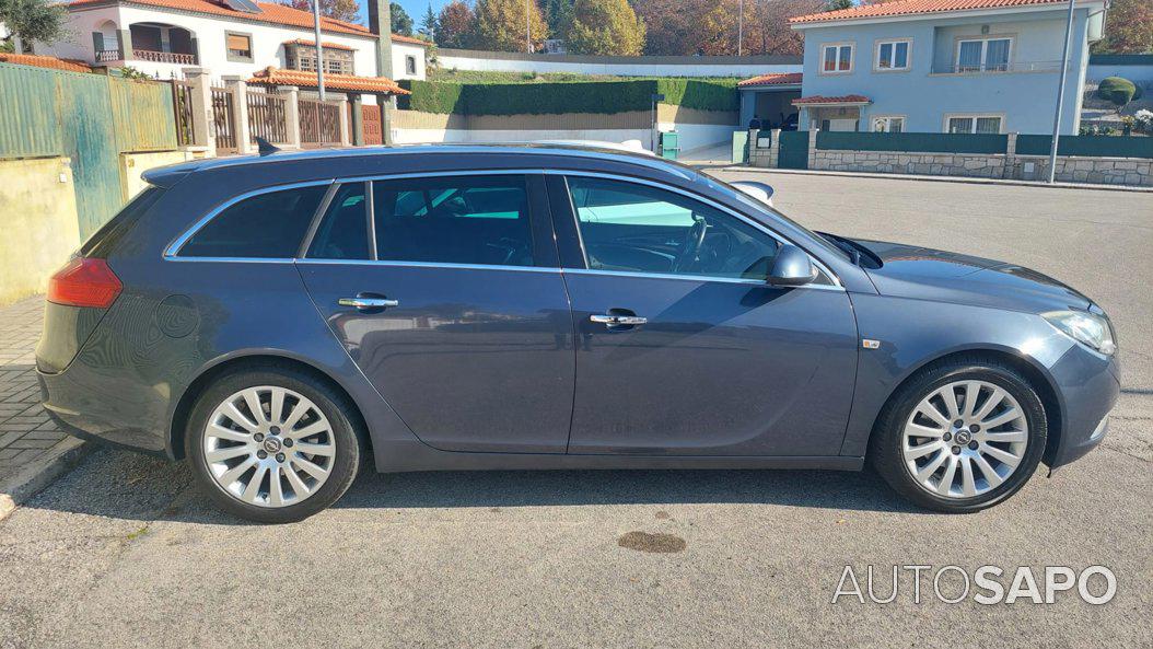 Opel Insignia 2.0 CDTi Country Tourer Active-Select de 2010