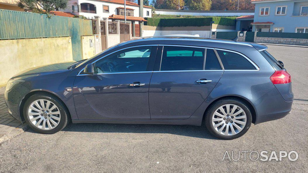 Opel Insignia 2.0 CDTi Country Tourer Active-Select de 2010