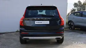 Volvo XC90 2.0 T8 PHEV Momentum Plus AWD de 2020