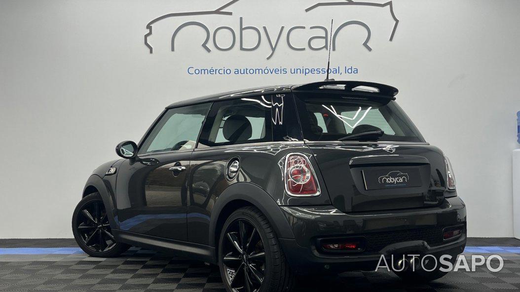 MINI Cooper de 2011