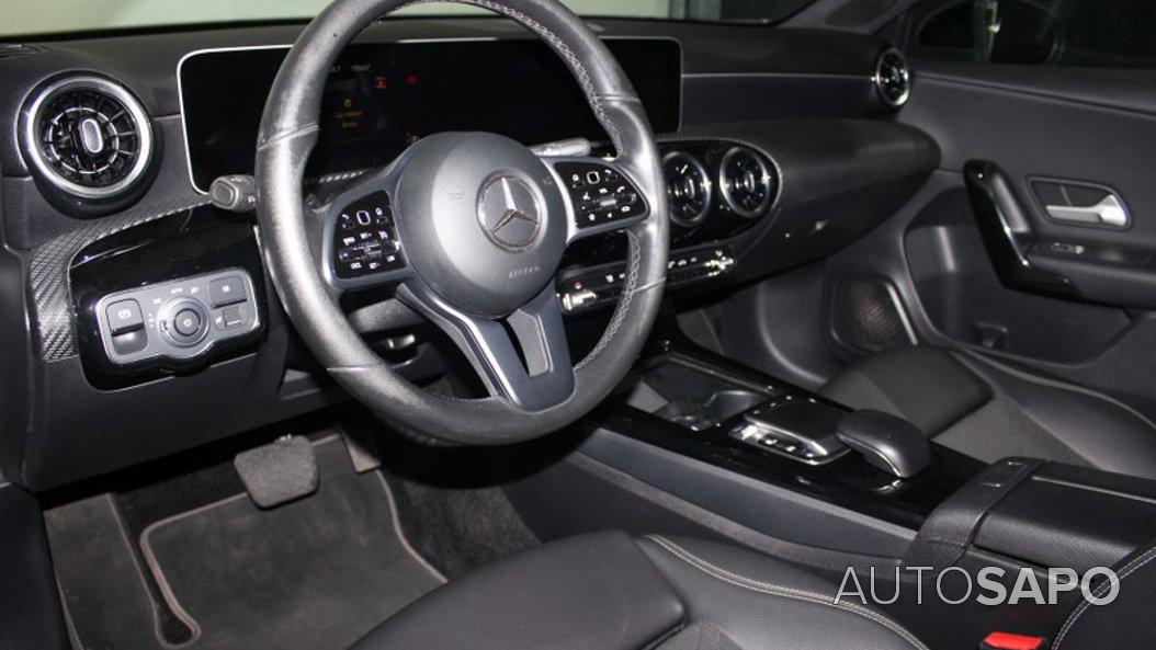 Mercedes-Benz Classe A 180 d Progressive Aut. de 2019