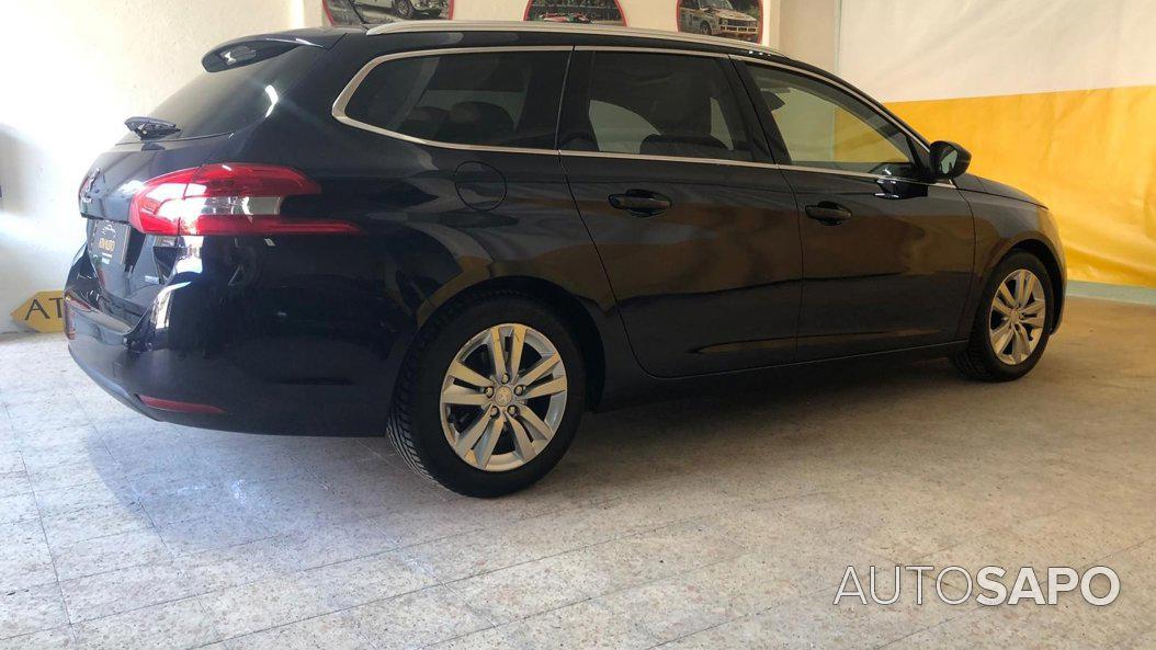 Peugeot 308 de 2015