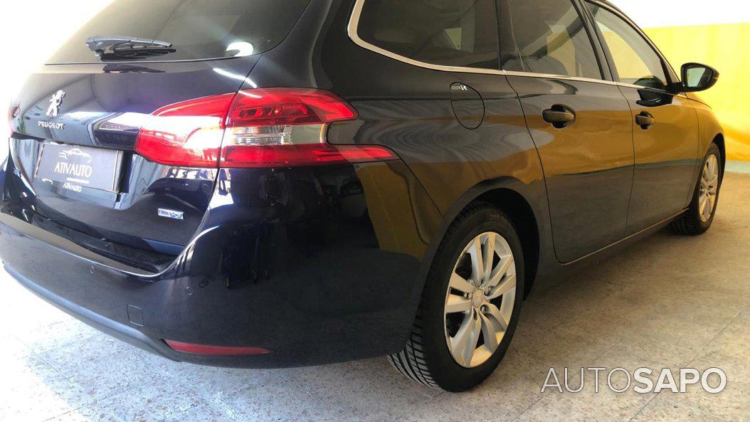 Peugeot 308 de 2015