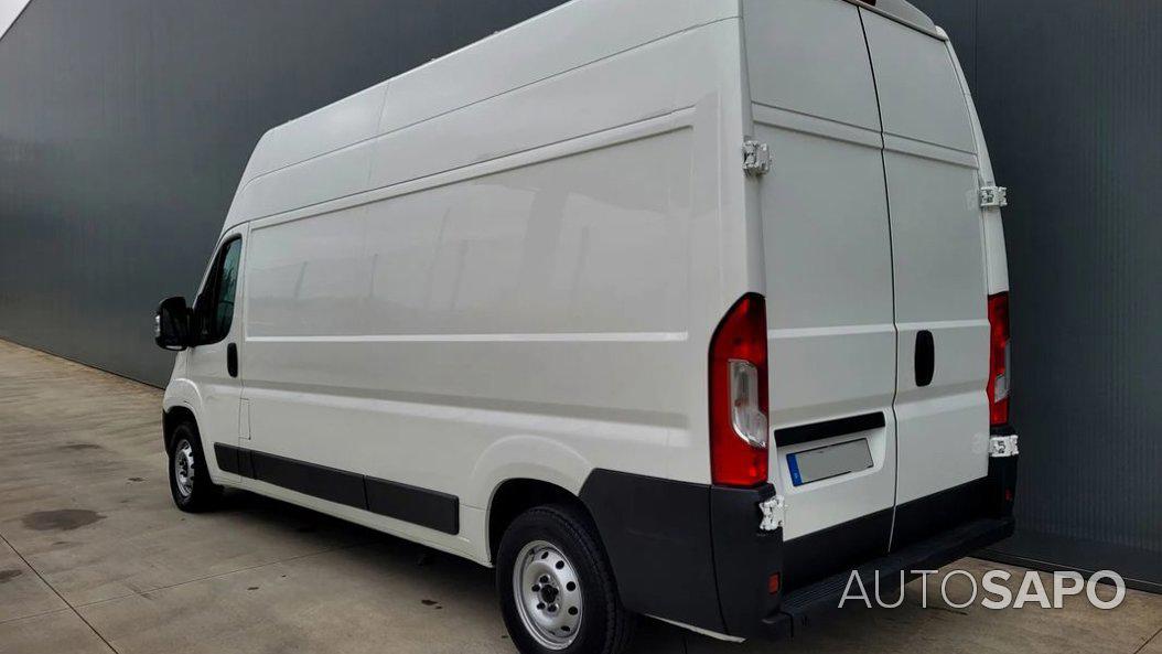 Peugeot Boxer 2.2 BlueHDi 335 L3H3 Pro de 2020