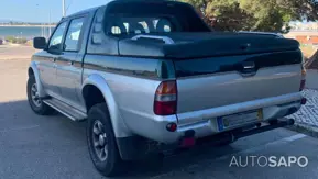 Mitsubishi L200 2.5 TD Strakar CD de 2000