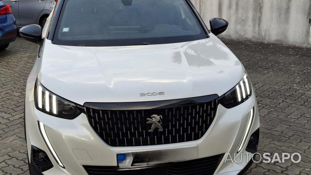 Peugeot 2008 1.2 PureTech GT EAT8 de 2022