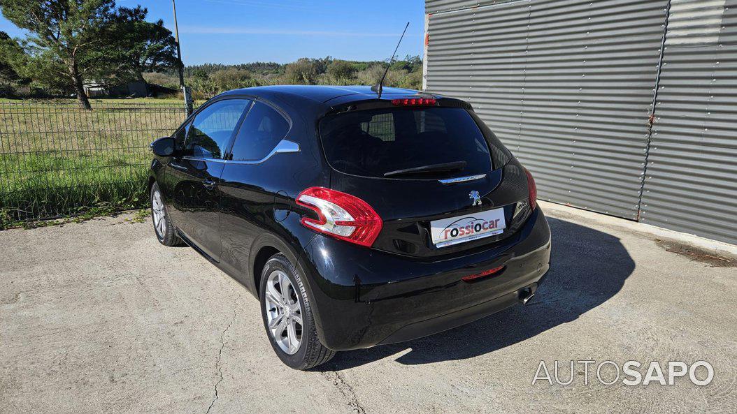 Peugeot 208 de 2013