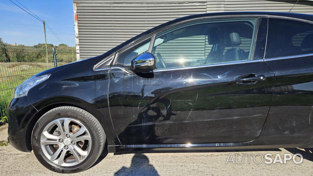 Peugeot 208 de 2013