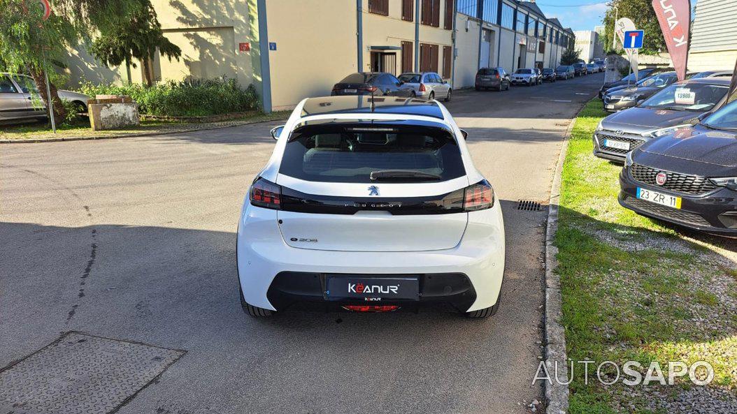 Peugeot E-208 de 2021