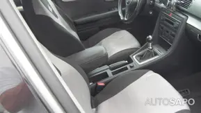 Audi A4 1.9 TDi M6 de 2004