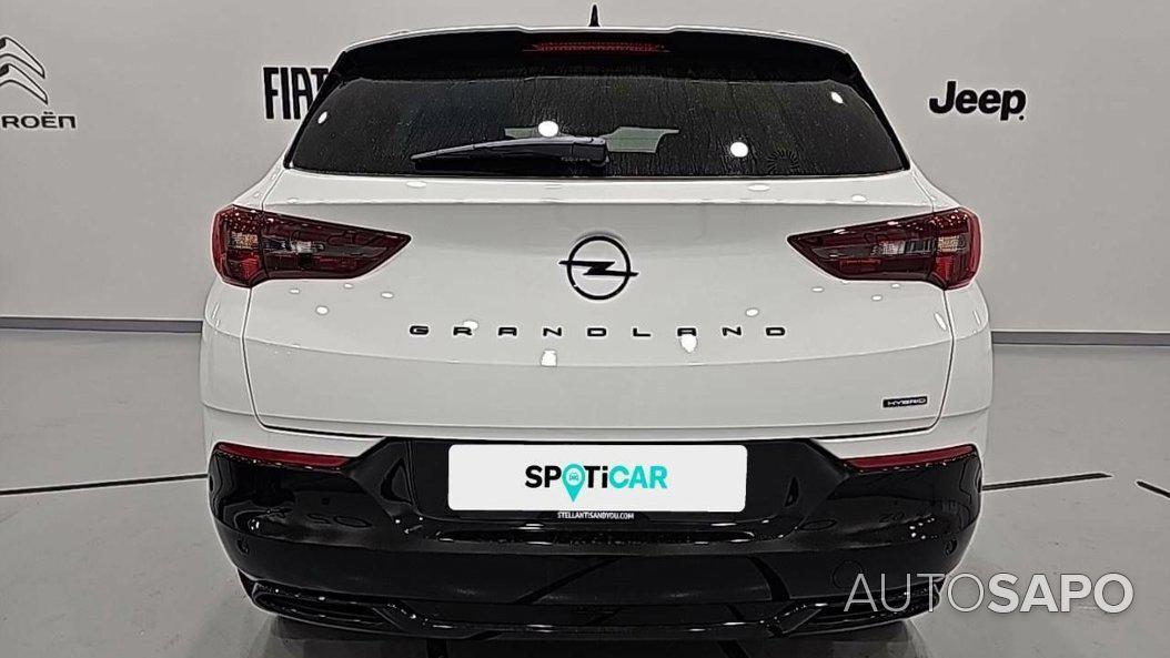 Opel Grandland X 1.2 T Design & Tech AT de 2024