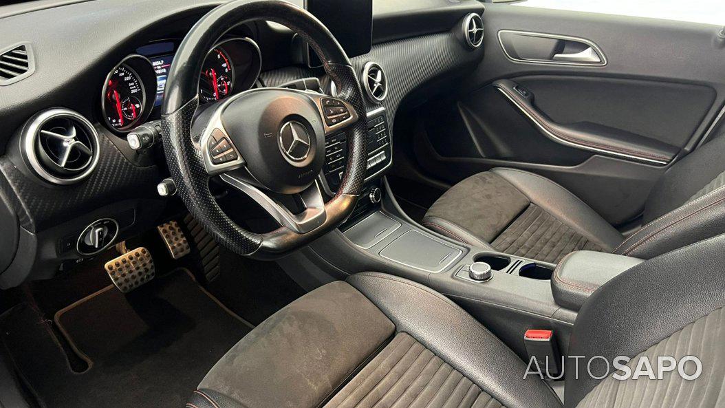 Mercedes-Benz Classe A 200 AMG Line Aut. de 2016