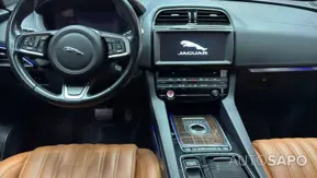 Jaguar F-Pace 2.0 i4D Prestige Aut. de 2018