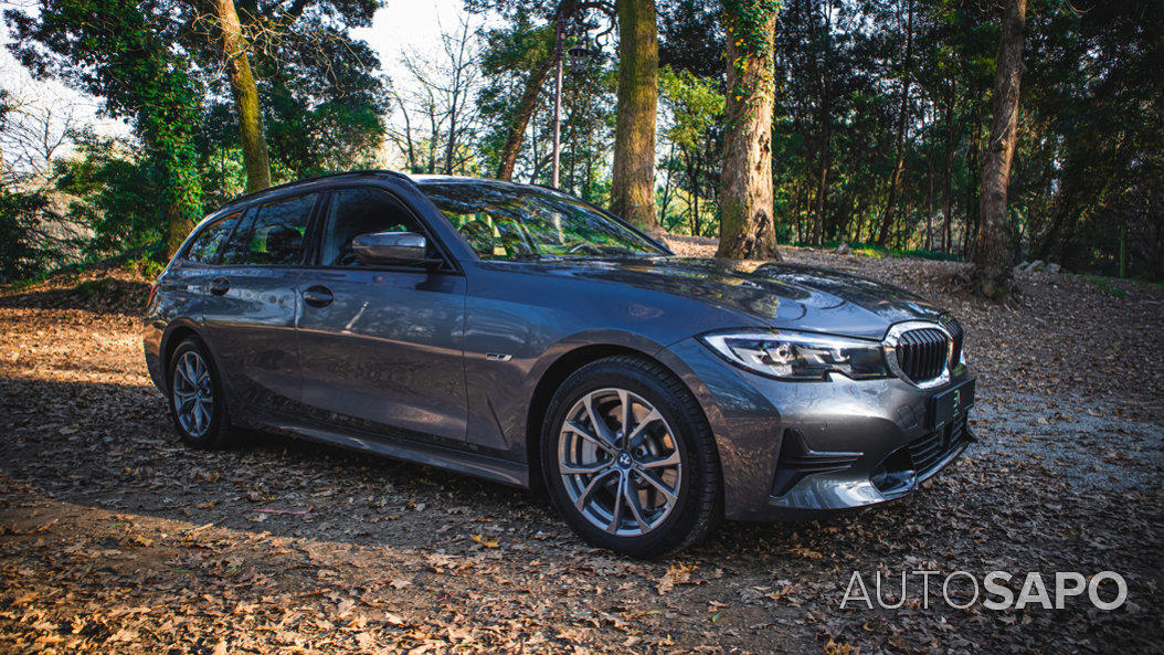 BMW Série 3 330 e Touring Line Sport Auto de 2022