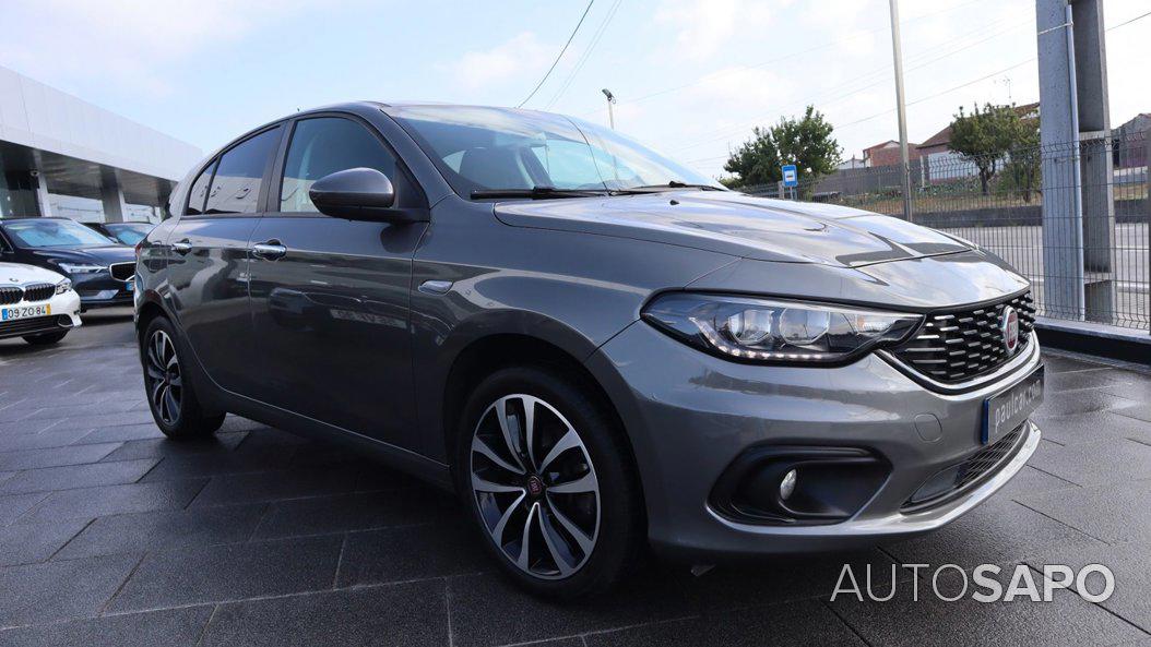 Fiat Tipo 1.3 M-Jet Lounge J17 de 2020