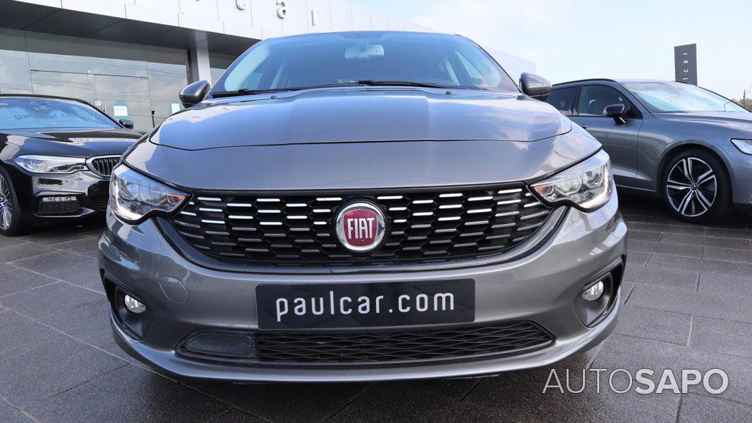 Fiat Tipo 1.3 M-Jet Lounge J17 de 2020