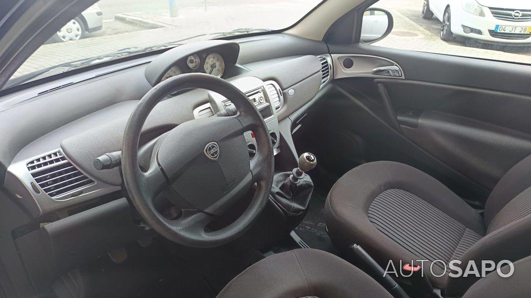 Lancia Ypsilon 1.2 Argento de 2010