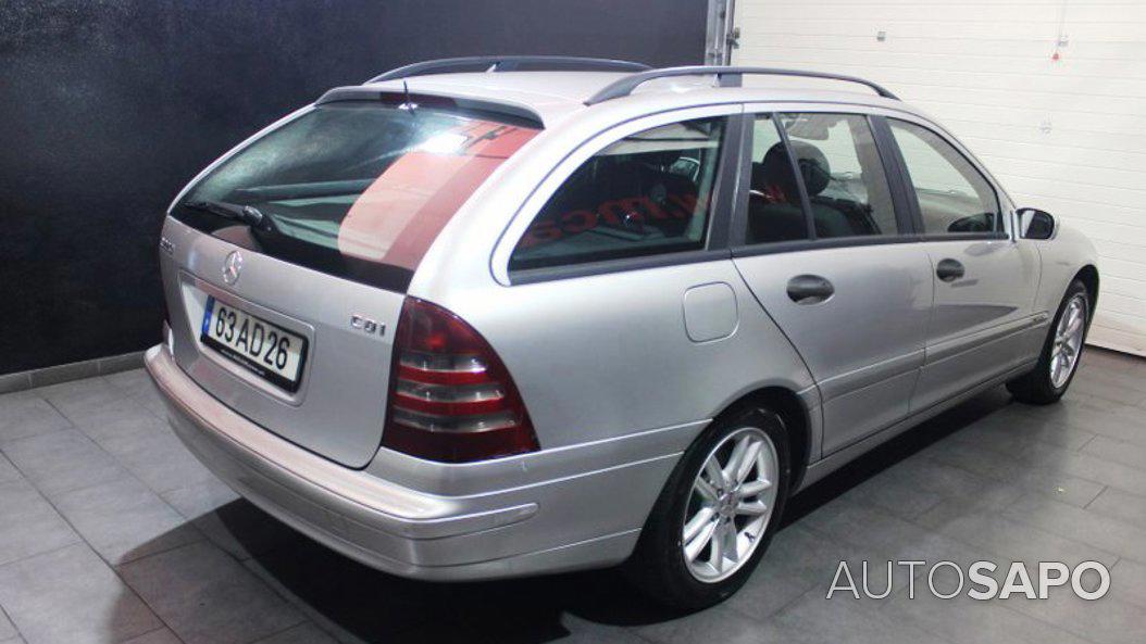 Mercedes-Benz Classe C 220 CDi Classic de 2002