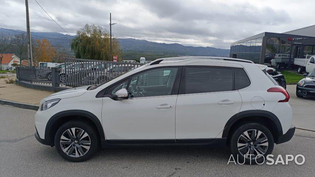 Peugeot 2008 1.2 PureTech Allure de 2019