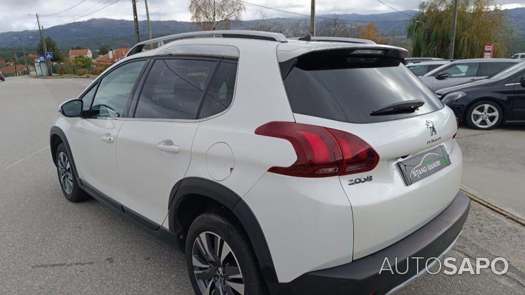 Peugeot 2008 1.2 PureTech Allure de 2019