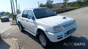 Mitsubishi L200 2.5 TD Strakar CD de 2000