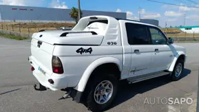 Mitsubishi L200 2.5 TD Strakar CD de 2000