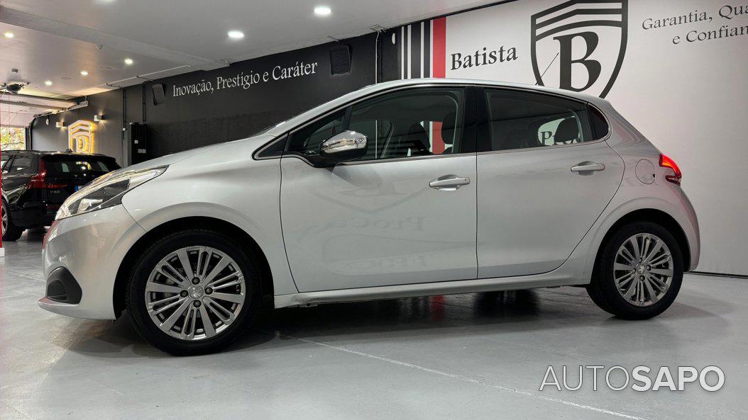 Peugeot 208 1.2 PureTech Allure de 2016