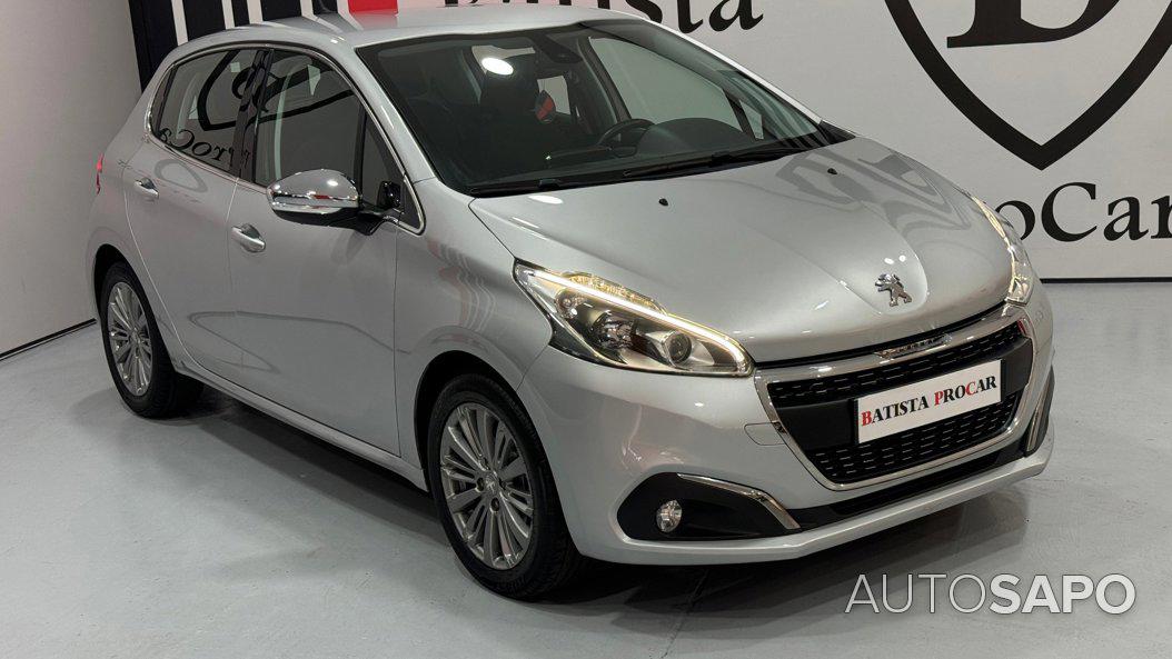 Peugeot 208 1.2 PureTech Allure de 2016