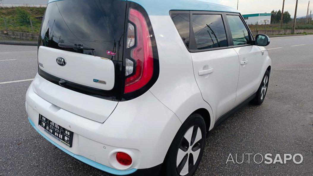 Kia Soul EV de 2016