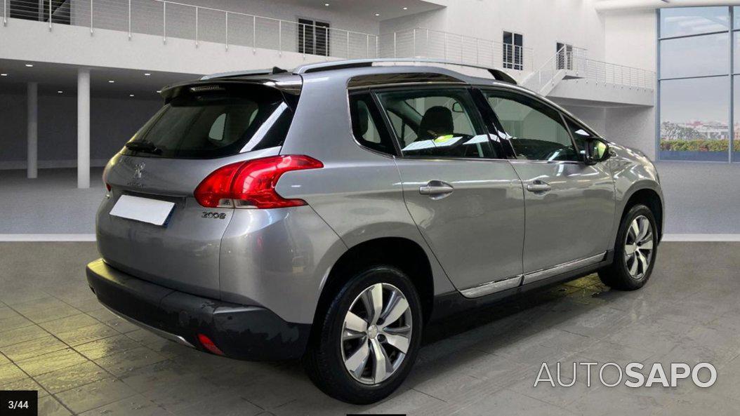 Peugeot 2008 1.2 PureTech Allure de 2016