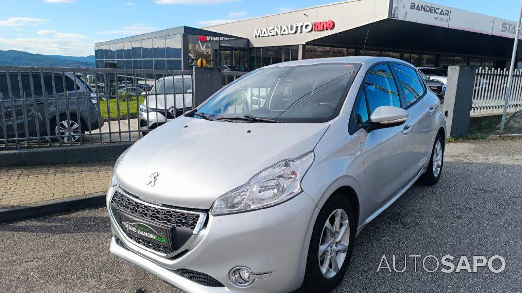 Peugeot 208 1.2 PureTech Active de 2014