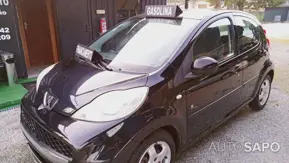 Peugeot 107 1.0 Black&Silver E5 de 2011