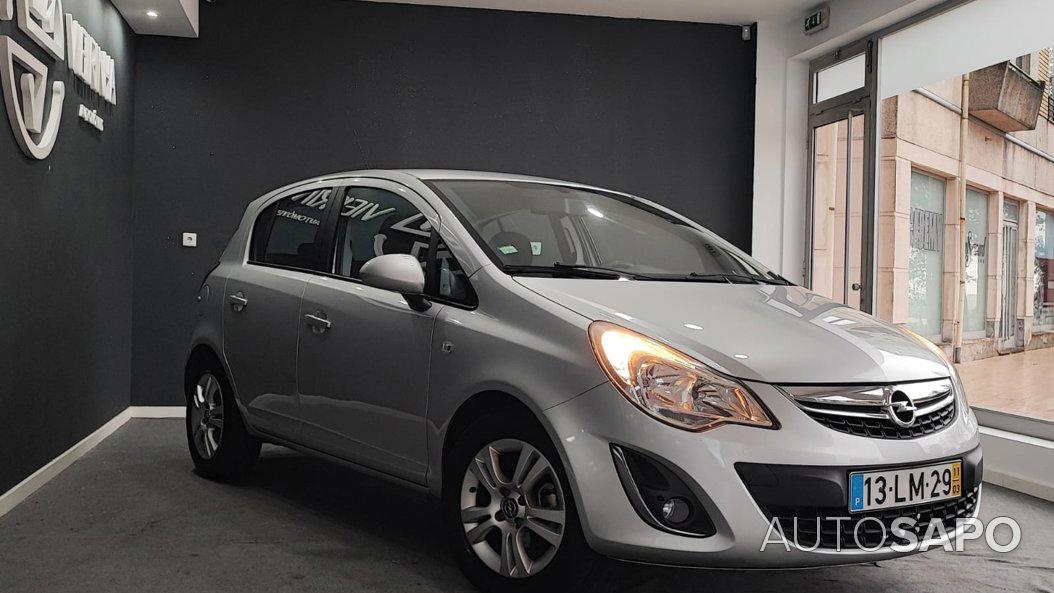 Opel Corsa 1.2 16V Enjoy de 2011