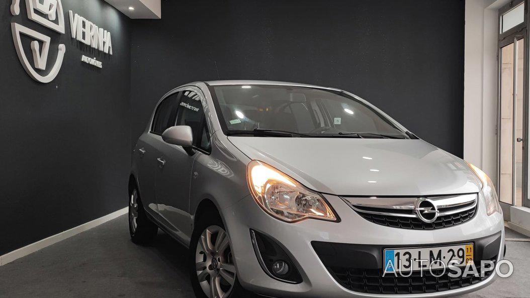 Opel Corsa 1.2 16V Enjoy de 2011