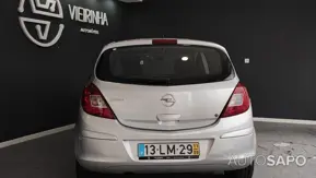 Opel Corsa 1.2 16V Enjoy de 2011